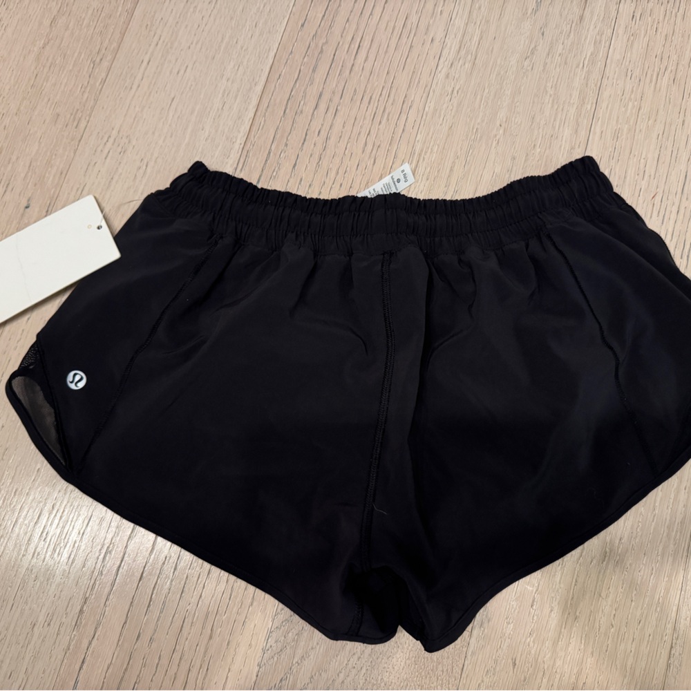 Lululemon Hotty Hot Short